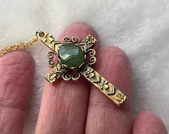Gold and jade cross pendant necklace