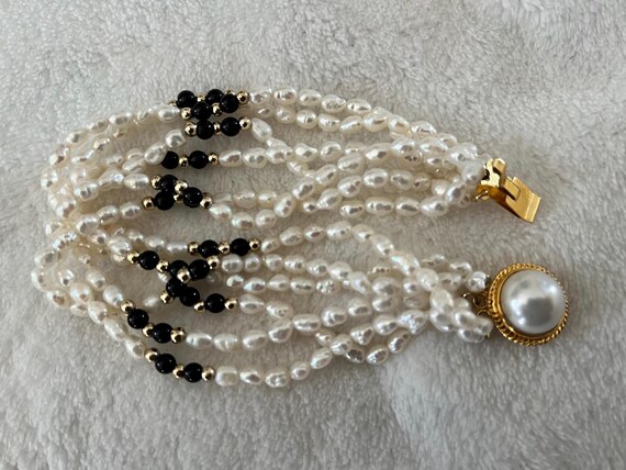 fresh water pearl bracelet View 4