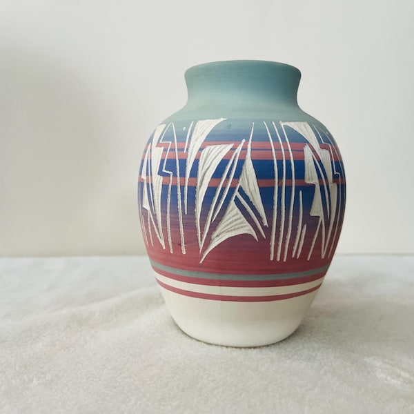 Navajo etched pastel pottery vase