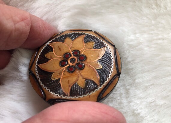 carved wood wildflower pin View 2