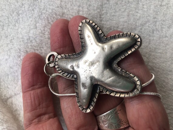 Silver starfish pendant necklace of pewter - image 5