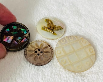 Mother of pearl fancy buttons