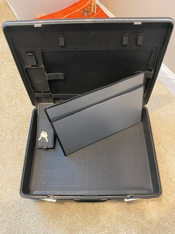 Vintage Delsey Briefcase With Keys - Etsy