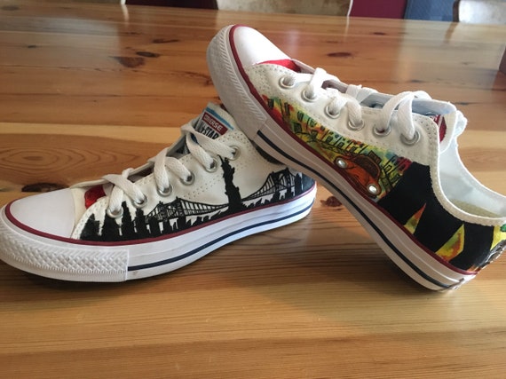 Chaussures de toile peinte à la main drapeau Maryland (Vans, Converse, Toms, Keds) Chaussures de toile peinte à la main drapeau Maryland (Vans, Converse, Toms, Keds)