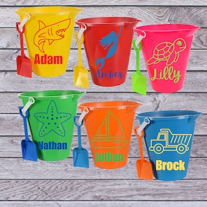 kids beach buckets- beach pails- personalized beach gifts- personalized beach pails- summer fun gifts- personalized beach party gifts