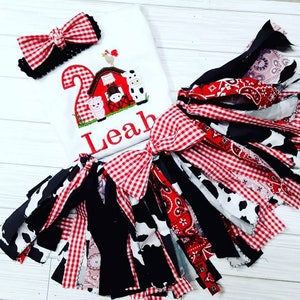 2nd birthday, farm birthday, barn theme birthday, farm theme birthday outfit, cow birthday, farm animal birthday, cow girl birthday