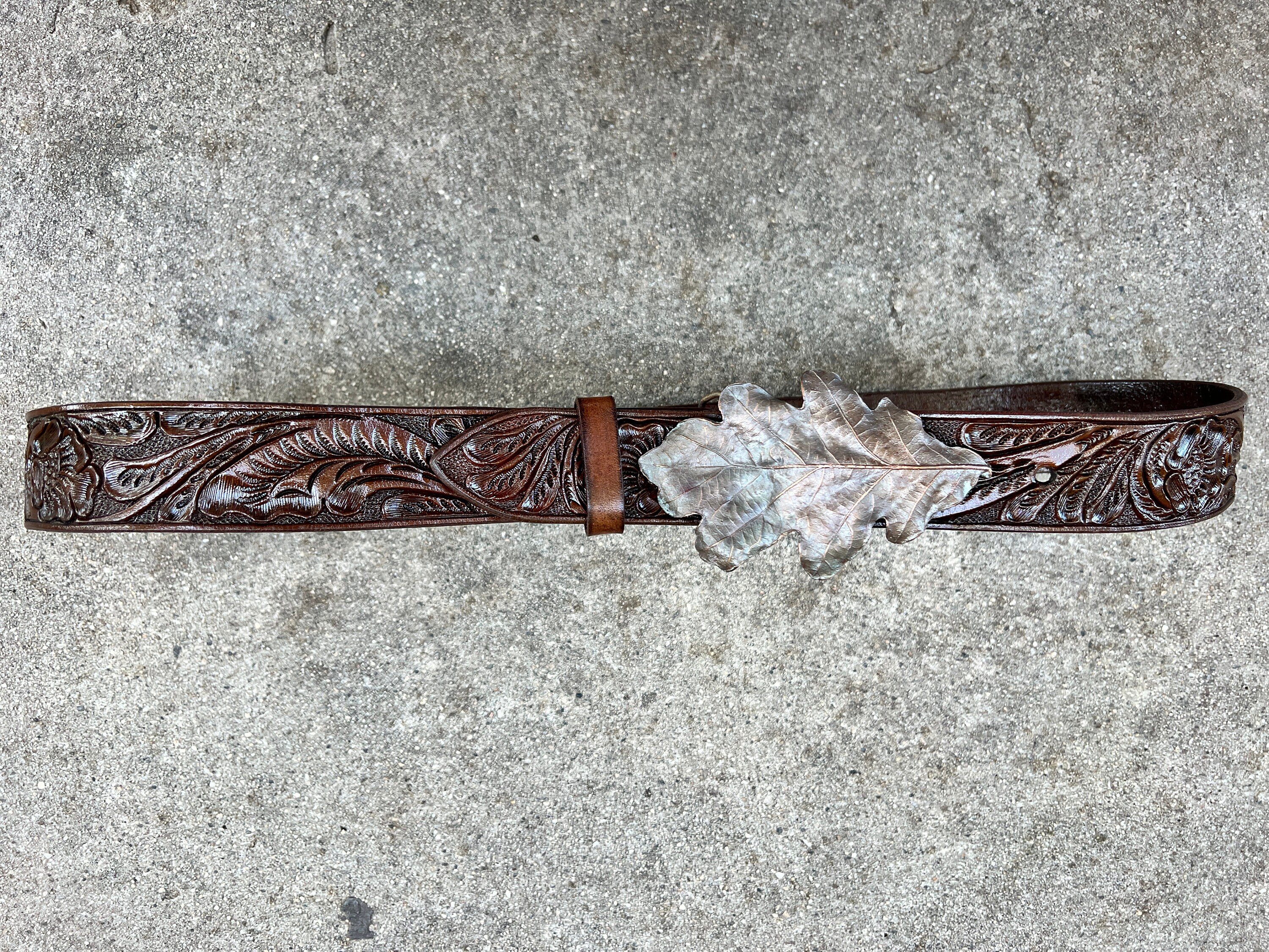 Hand-tooled Leather Belt Vintage Brown With Buckle Vintage  display picture 2