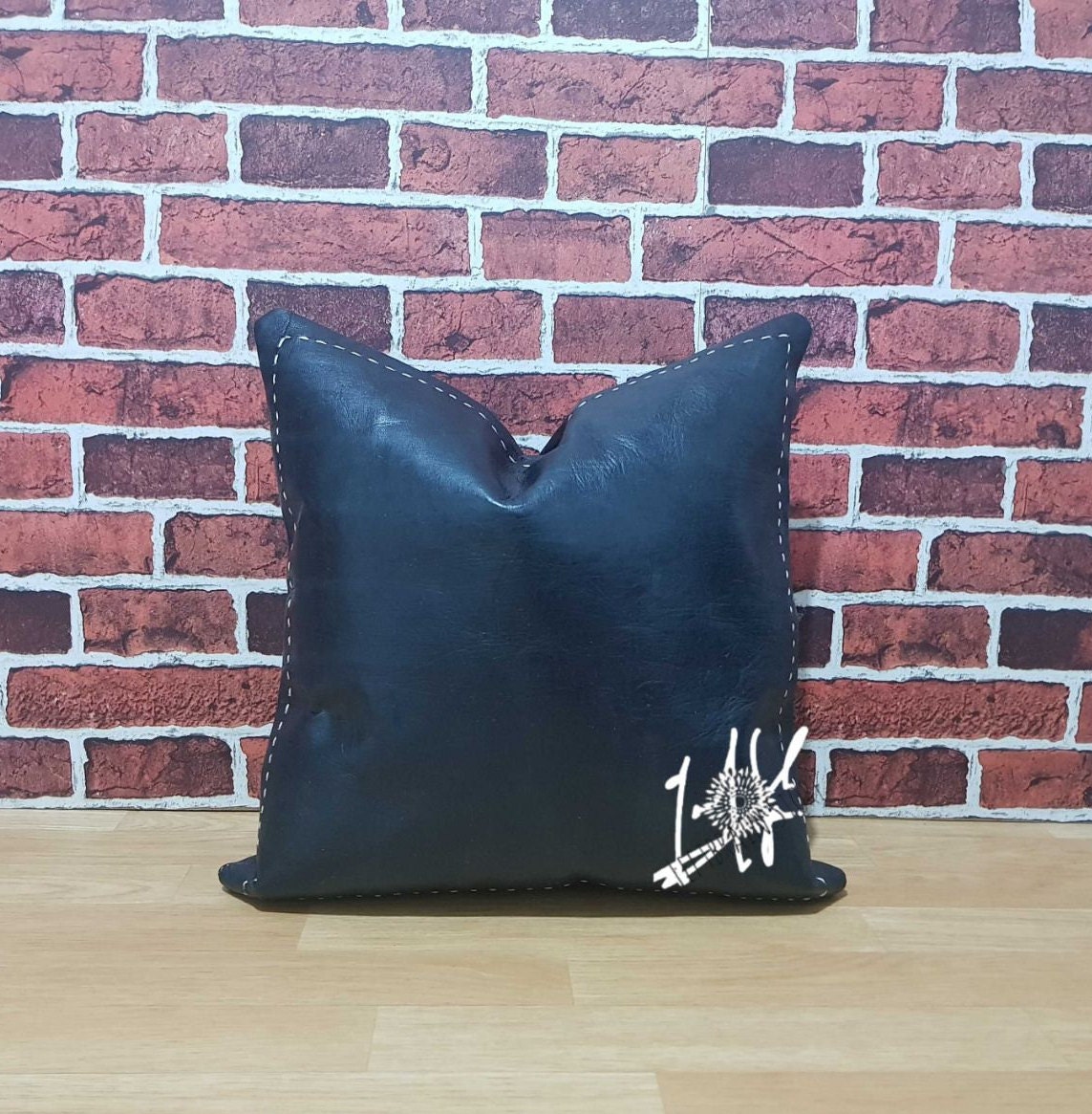 Leather Pillow – Moroccan Interior