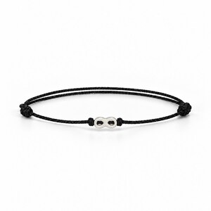 Infinity-armband för män och kvinnor, silverfärgad rostfri stålberlock med justerbar vattentät snodd, gåva för evig kärlek