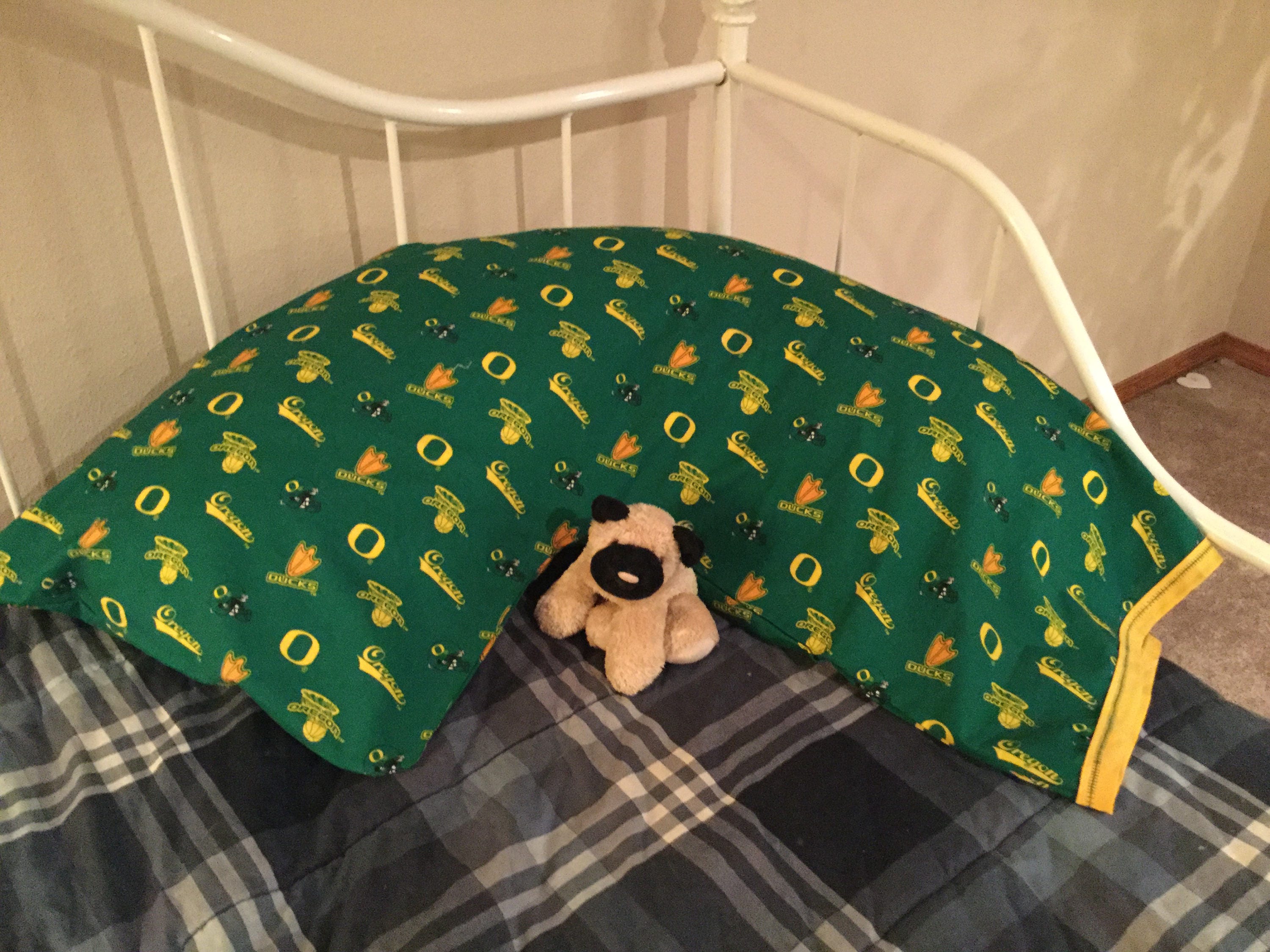 UO Ducks Cotton Boomerang Pillow Etsy