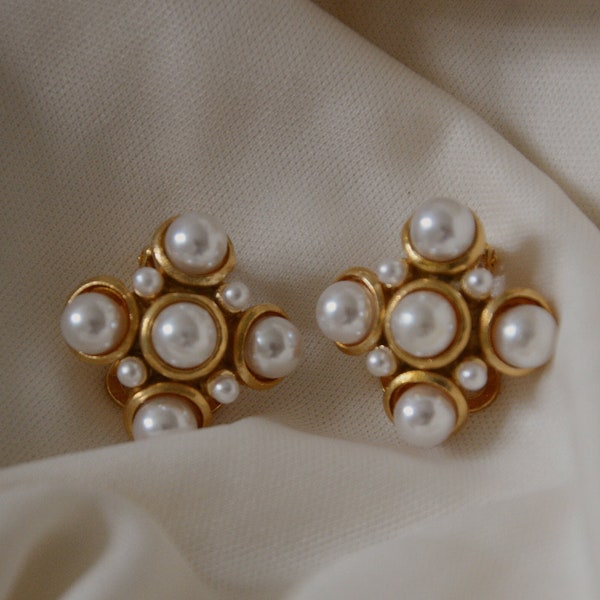 VINTAGE  1980S RENAISSANCE EARRINGS