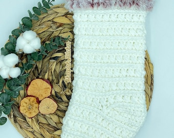 Mountain Ridge Christmas Stocking Crochet Pattern | Christmas gifts | Christmas decor