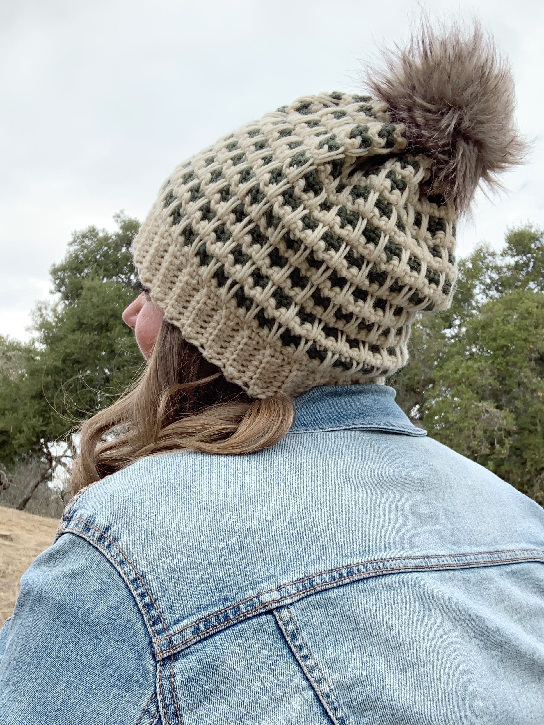 Modern Two Color Beanie Pattern, Crochet Hat Pattern, the 