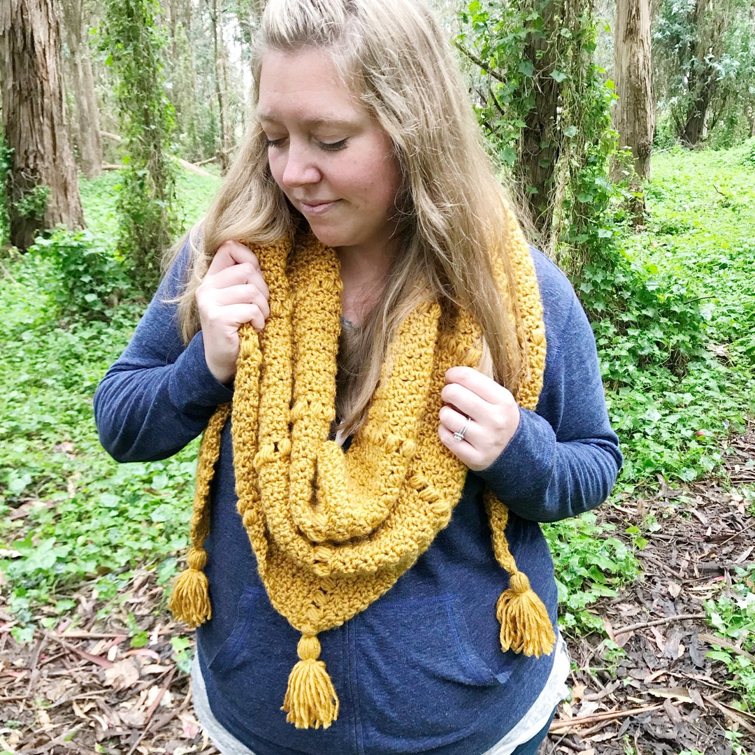 Uncinetto Scialle Con Nappine Modello All'uncinetto: La Sciarpa