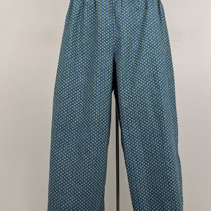 Blue polka dot adult knee breeches, men / women pirate pants, loose fit cotton pantaloons, renaissance costume knee pants