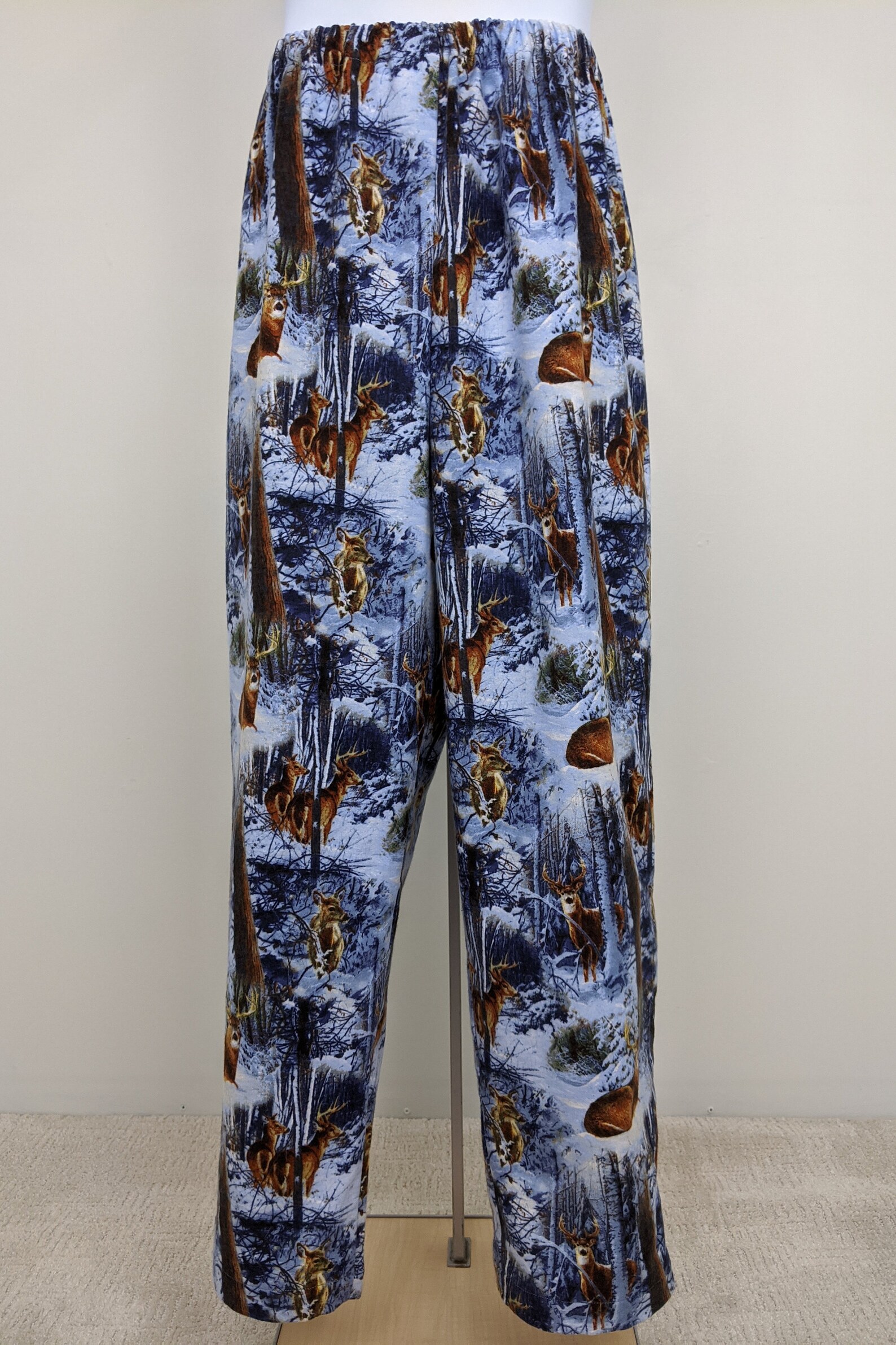 paw print pajama pants