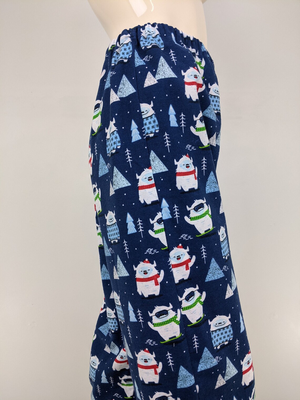 Yeti Print Pajama Pants Men / Women Flannel Pajama Bottoms Etsy
