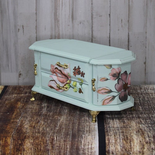 Light Blue shops Floral Vintage Jewelry Box