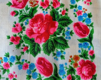 Vintage Ukrainian Floral Shawl, Wool Babushka Scarf, Folk Tablecloth