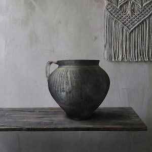 Jarrón grande de arcilla ahumada negra: Cerámica rústica Wabi Sabi