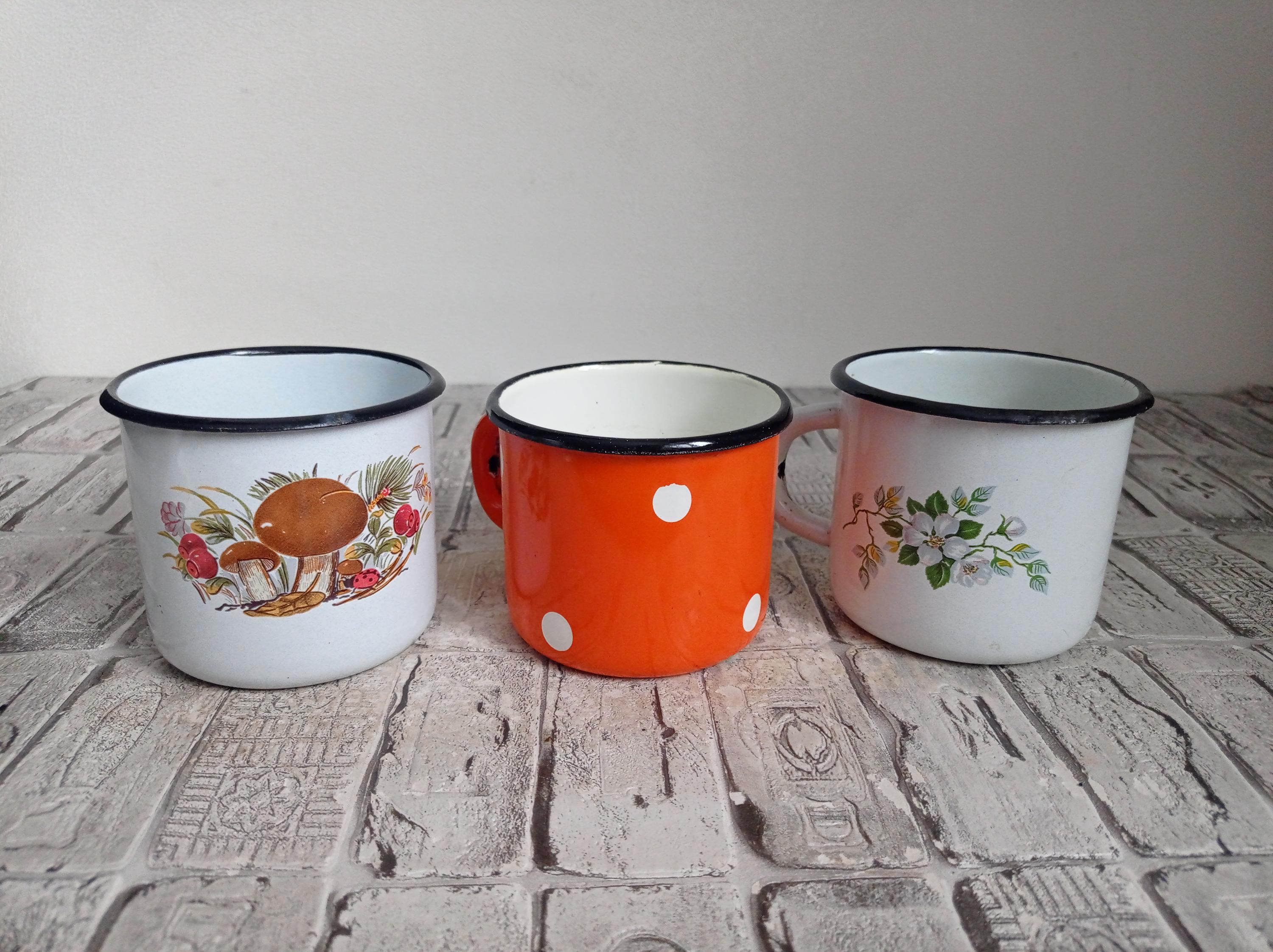 Vintage enamel mug - Etsy 日本 Vintage enamel mug - Etsy 日本