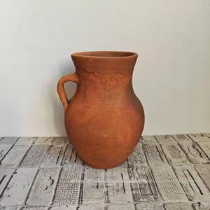 Jarrón de arcilla vintage: decoración rústica wabi sabi, vasija de los años 50