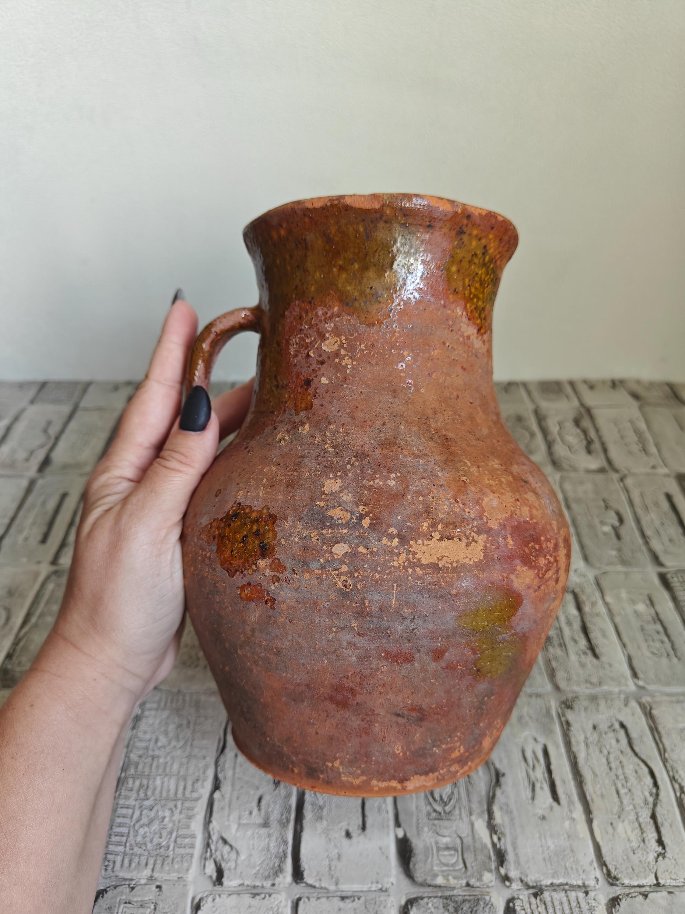 ヴィンテージ粘土の花瓶：素朴なテラコッタ陶器、1940年代のホーム