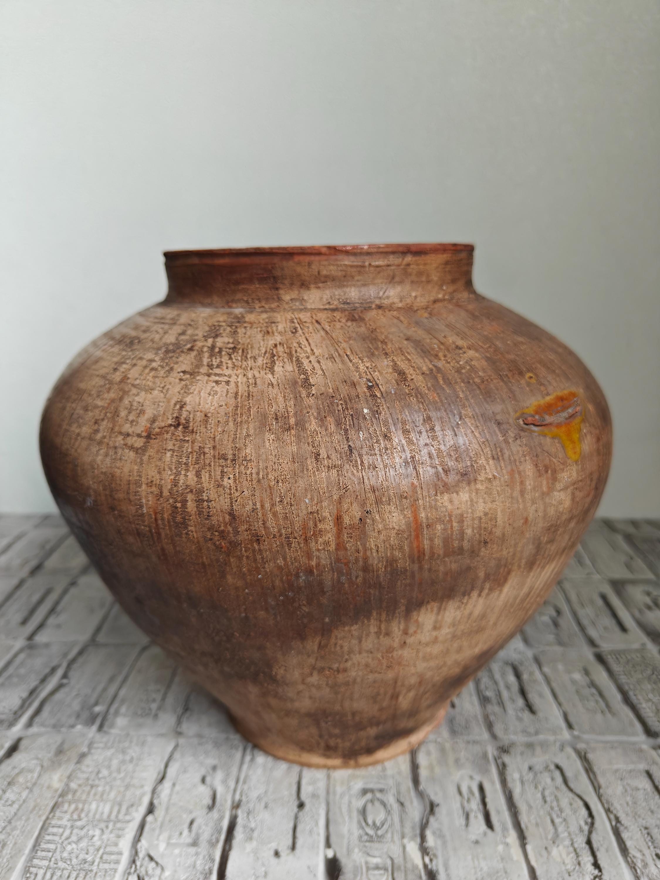 歪みの美しい土物花器｜侘び寂び｜一点物｜生け花・オブジェ 陶器 歪み