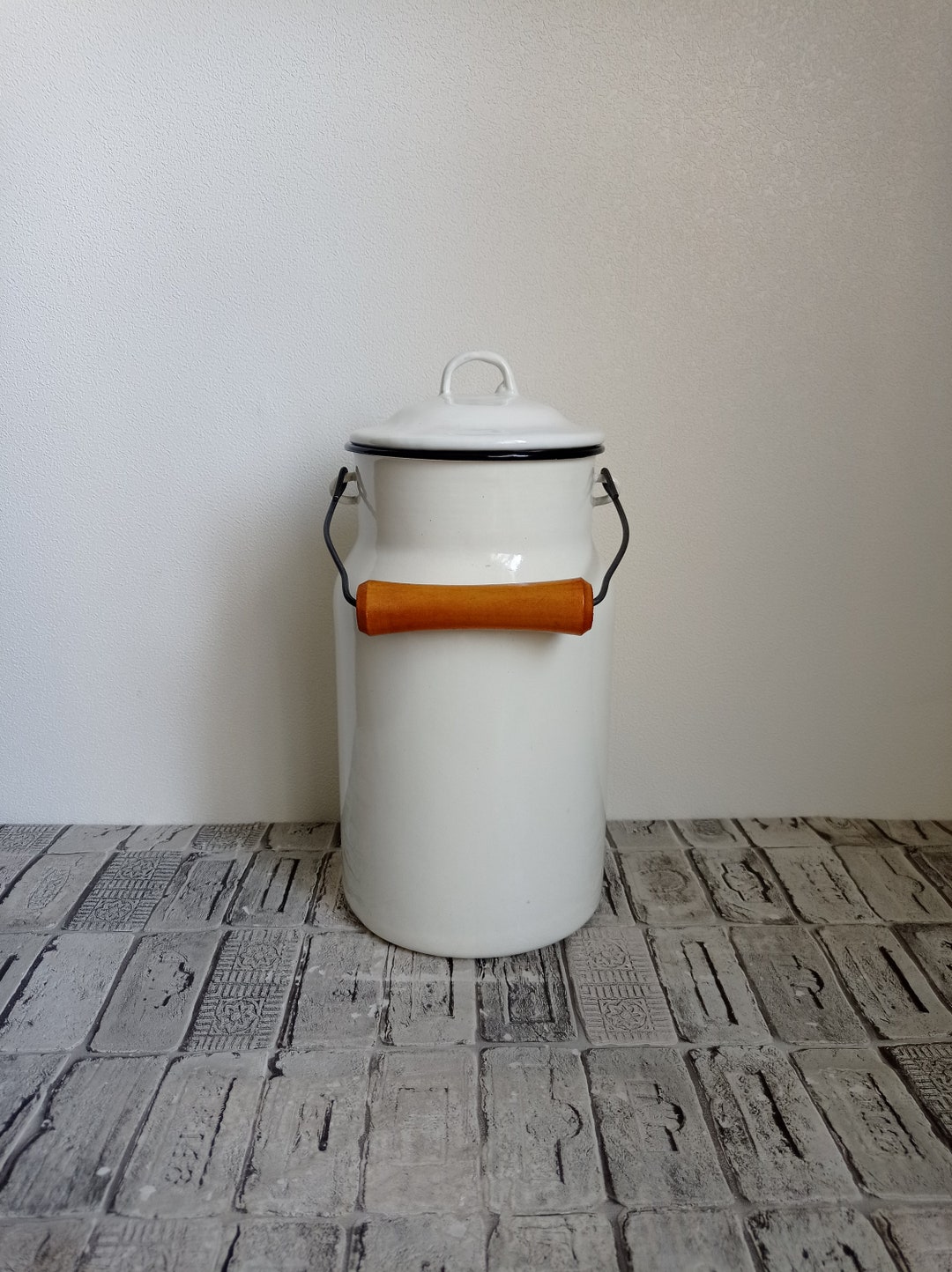 Vintage Enamel Milk Can, White Enamel Milk Can, Soviet Enamelware