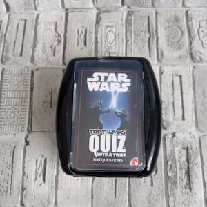 Juego de cartas Star Wars QUIZ, juego Top Trumps, cartas coleccionables con Star Wars, regalo para divertirse con Star Wars, Luke Skywalker, DarthVader, Chewbacca