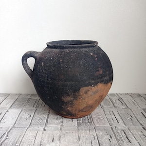 Vintage Black Clay Pot: Rustic Wabi Sabi Vase, 1950s Decor