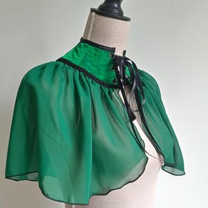 Green Fairy Capelet Sheer Chiffon Elven Cloak Fantasy Costume Lace Collar Magic Forest Look Cosplay Festival Outfit Gift One of a Kind Fae