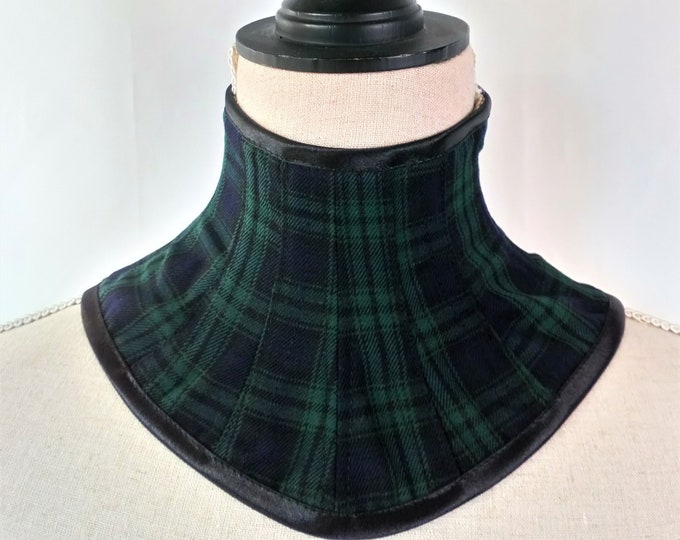 Tartan neck corset, Navy blue and green plaid fabric corset, Gothic statement choker, Outlander inspired neck corset, High neck choker punk