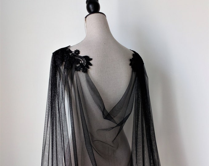 Black wedding cloak, Gothic wedding cape, Alternative wedding cape veil, Alternative veil, Black bridal cape goth, Vampire cover up cloak