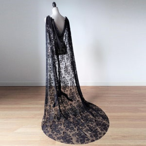 Black wedding dress cape, Black lace cape for halloween wedding, Lace wedding cloak, Gothic bridal cape, Lace cover up cape, Shoulder cloak