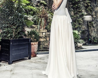 Elven-Inspired Ivory Silk Fantasy Skirt for Fairytale and Cosplay