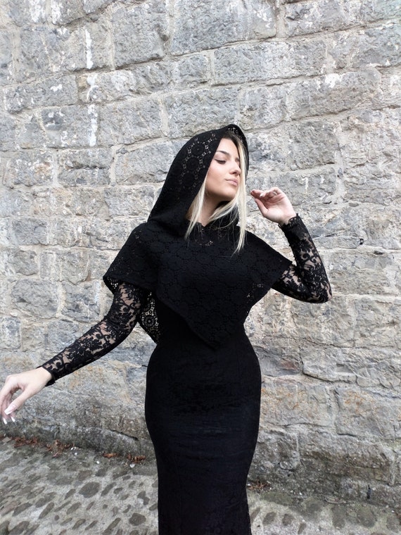 Black lace witchy capelet, Short cape with hood, Strega fashion, Gothic fairy hood, Pagan hooded scarf, Big goth cowl, Dark witch hat, Wicca