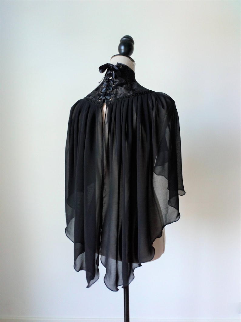 High Neck Black Capelet, Wedding Black Cape, Vampire Costume, Witch Short Cape, Gothic Capelet, Neck Corset Cape, Gothic Cosplay Costume image 3