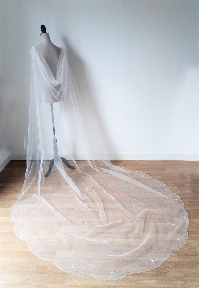 Fantasy wedding Off White Wedding Cloak Alternative Veil Wedding Cape For Bride Bridal Cape Veil,Cosplay Tulle Long Cape Ethereal Cape