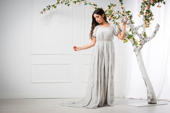 Light Grey Wedding Dress Celtic Wedding Medieval Wedding Etsy