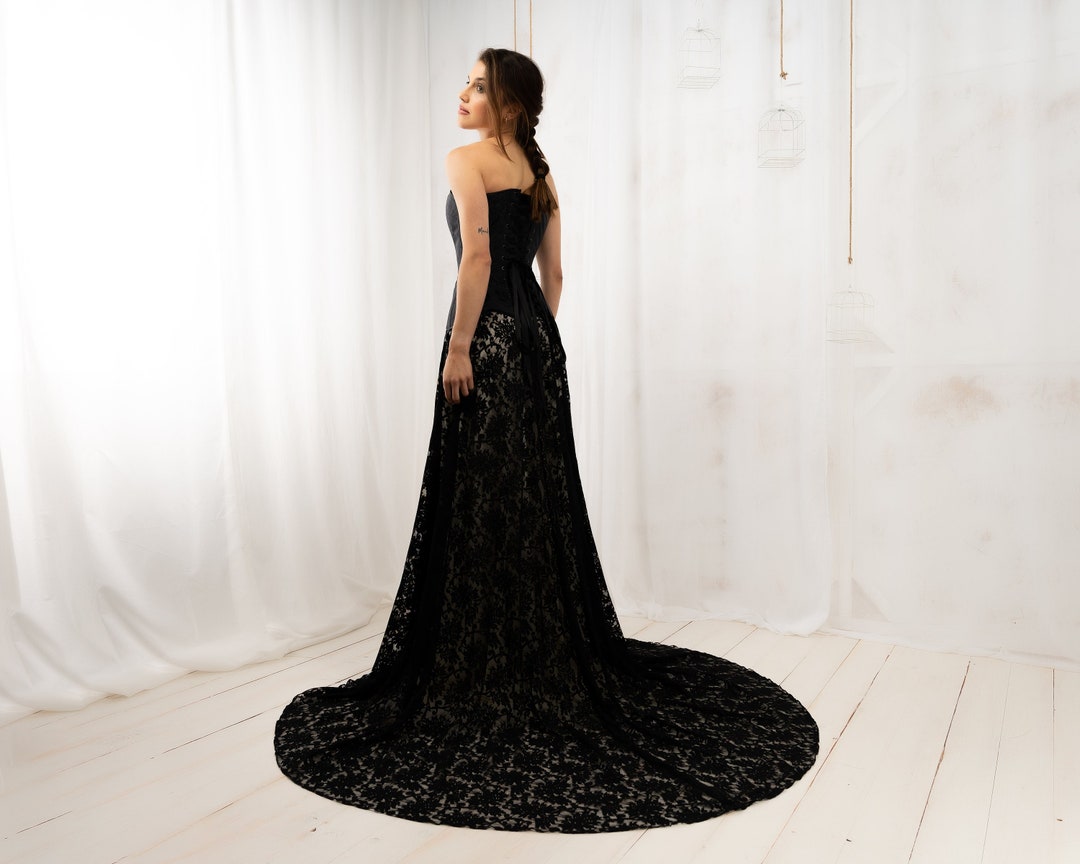 Black Corset Gown Gothic Lace Train Dark Romantic Wedding Dress ...