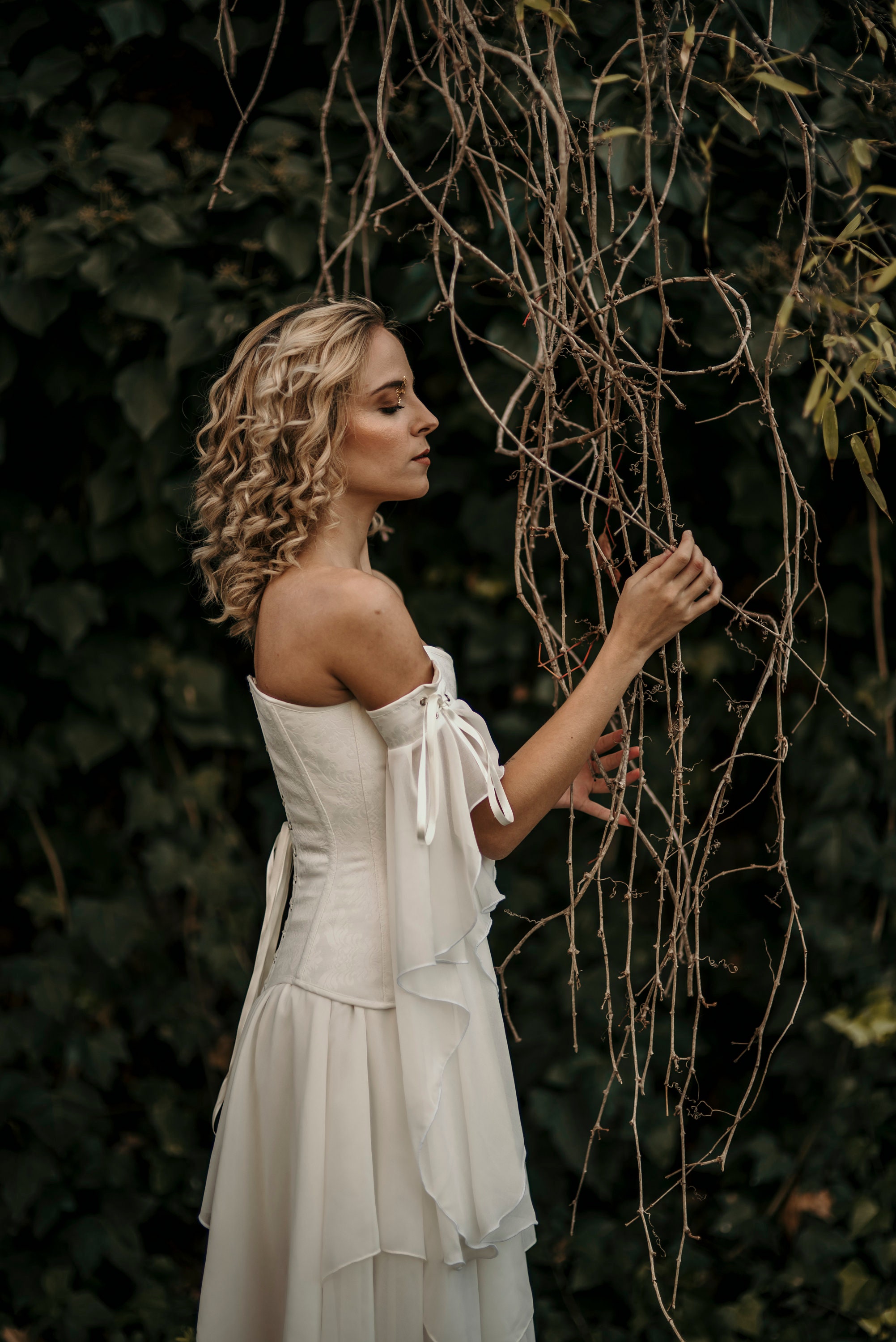 Faerie flowy dress with corset, Fairytale gown for renfest, Ever after cosplay, Pixie wedding dress, Whimsical ball gown for fantasy lover Faerie flowy dress with corset, Fairytale gown for renfest, Ever after cosplay, Pixie wedding dress, Whimsical ball gown for fantasy lover