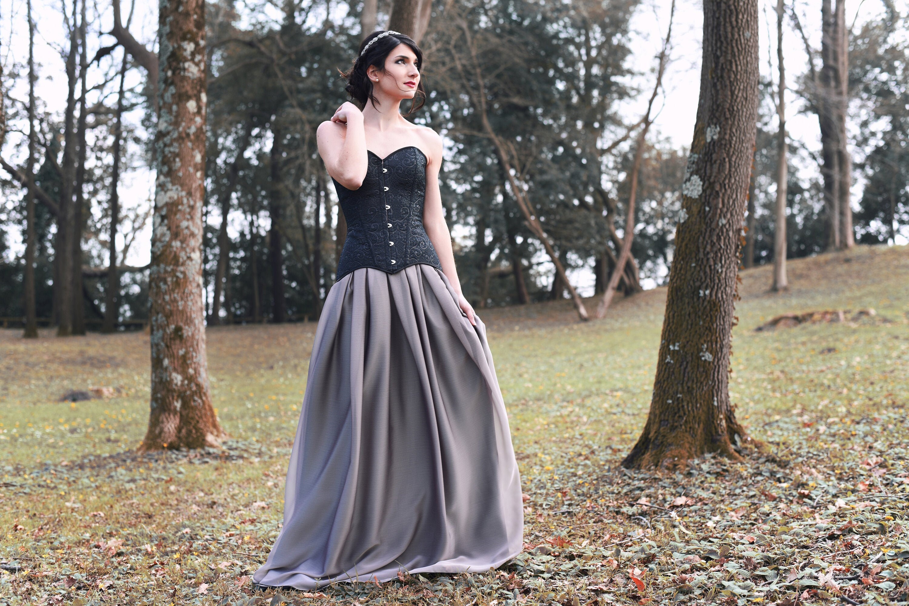 alternative gothic wedding dresses