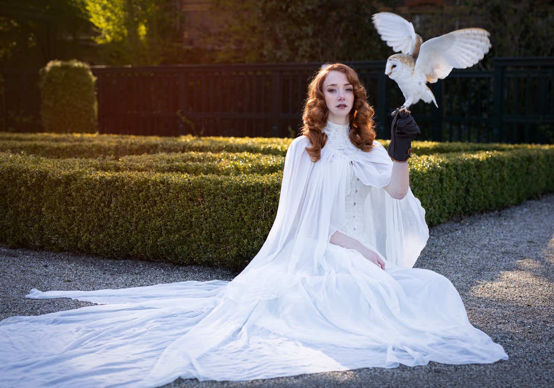 Ivory Chiffon Wing Capelet for Fantasy Bridal Gown, Women Elfic Long Cloak  for Larp Festival Costume, Light Luna White Elven Cape for Bride 