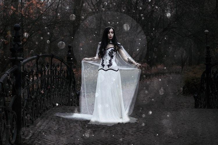 Gothic Wedding Gown, Black and White Wedding Dress, Medieval Vampire Dress with Corset, Silk and Lace Goth Bridal Dress with Tulle Long Cape