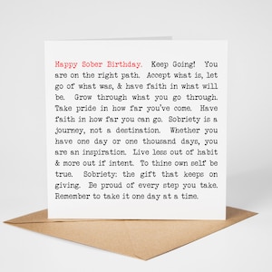 Carte de joyeux anniversaire sobre avec des mots positifs. Carte d'anniversaire des Alcooliques anonymes. Carte de voeux de récupération. Un jour à la fois.