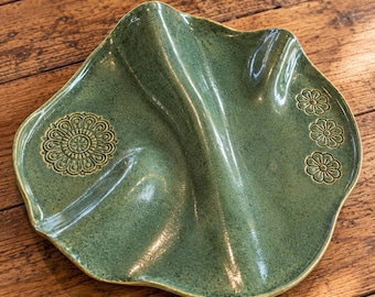 Handmade Ceramic Grazing/Charcuterie Platter (sage green)