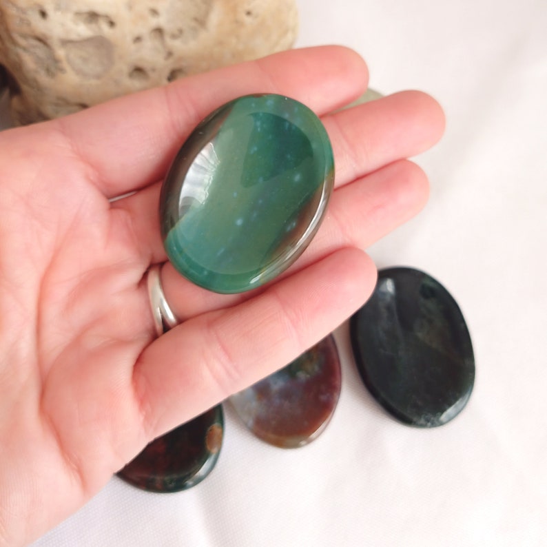 Moss Agate Worry Stone Thumb Stone Dark Green Agate Palm | Etsy