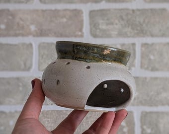 Pottery Wax melter | White and green | Wax warmer | Handmade ceramic luminary