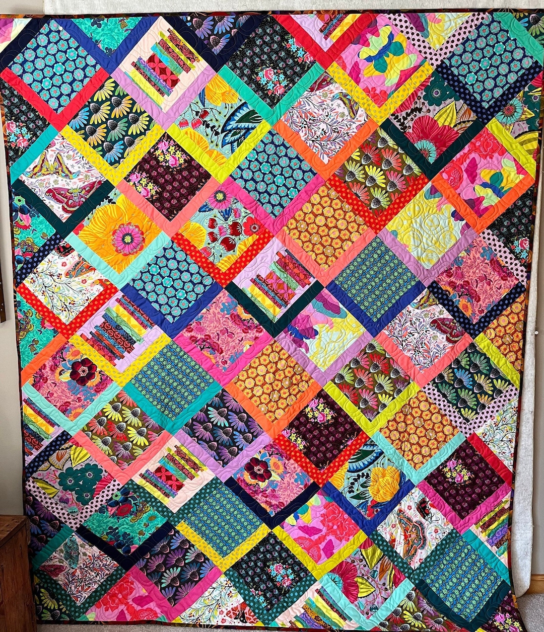 Bright Floral Quilt With Big Squares and Solid and Dot Corner Etsy